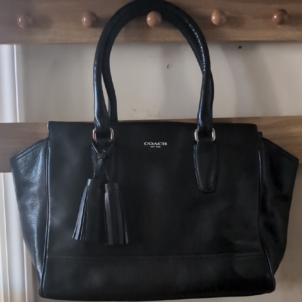 Coach Black Leather Shoulder Bag